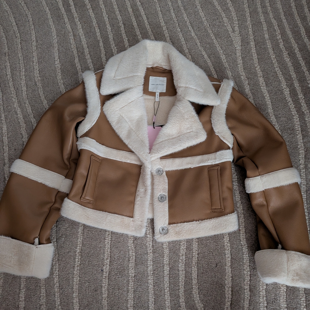 BNWT Anthropologie Brown Leather Jacket, White Fur Accents, Detachable Sleeves